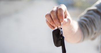 The Pros And Cons Of Private Selling
