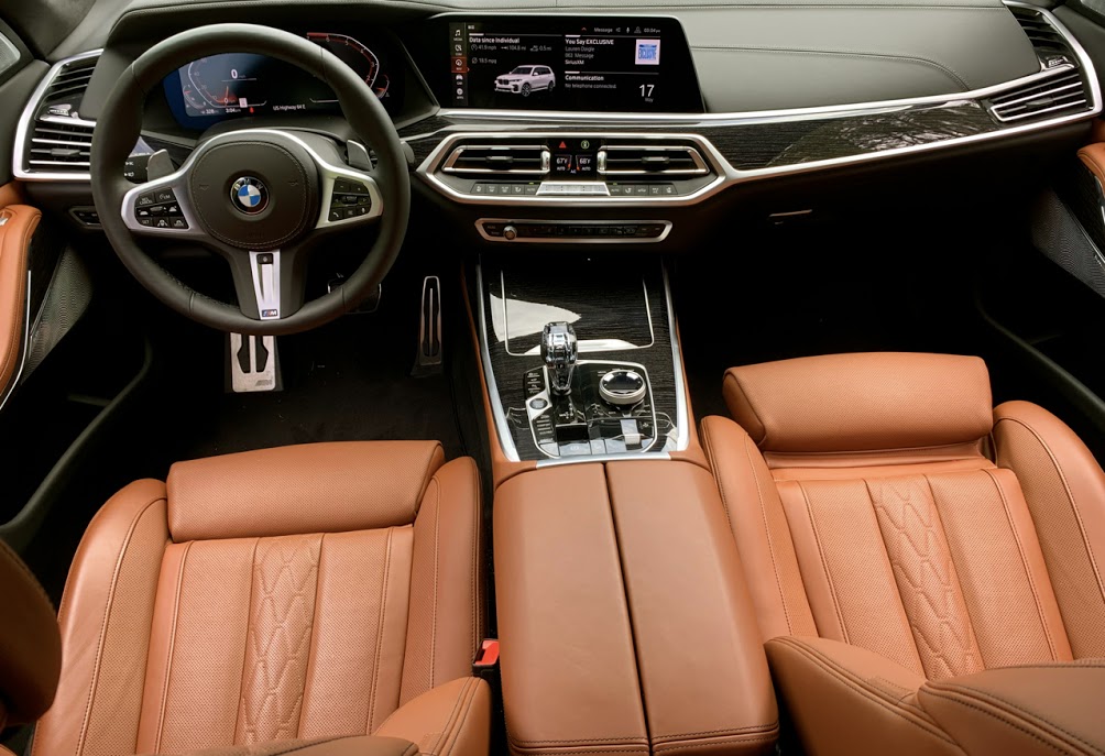 BMW X7 dashboard