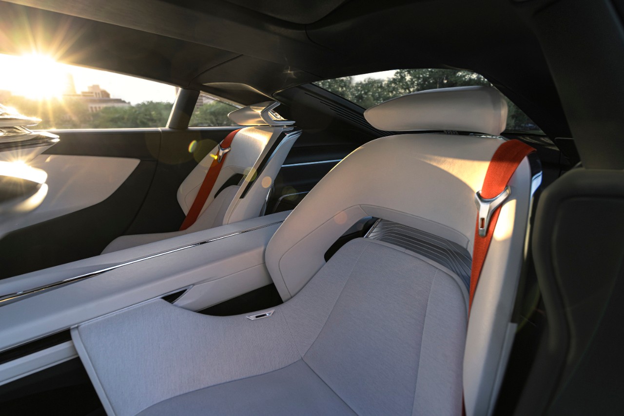 Buick Wildcat Concept seats