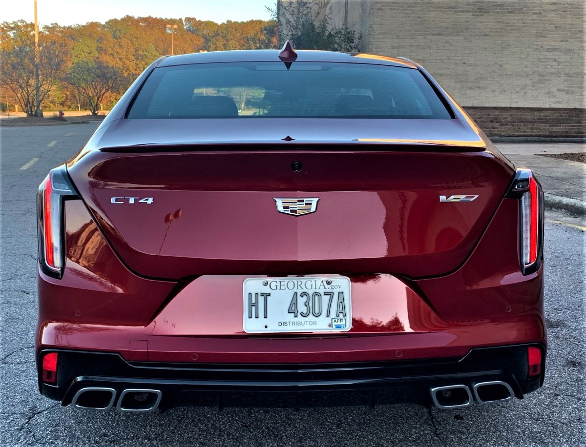 Cadillac CT4-V rear fascia