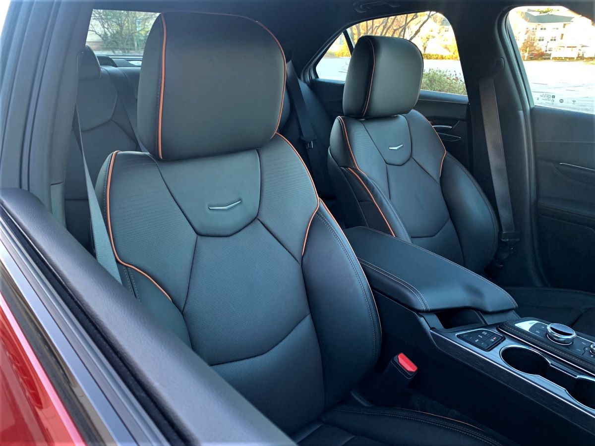 Cadillac CT4-V sport seats