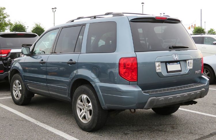 The first-generation Honda Pilot
