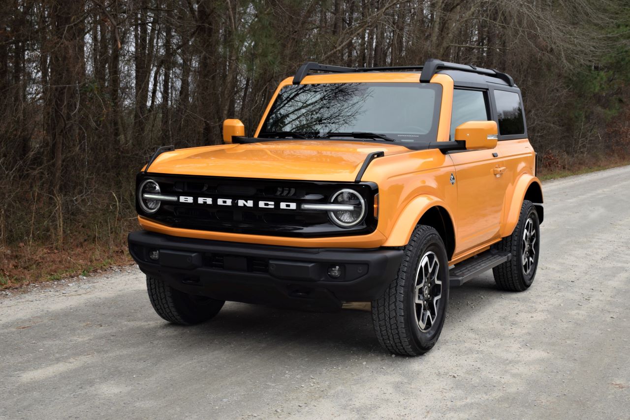 2022 Ford Bronco Two-Door Outer Banks edition