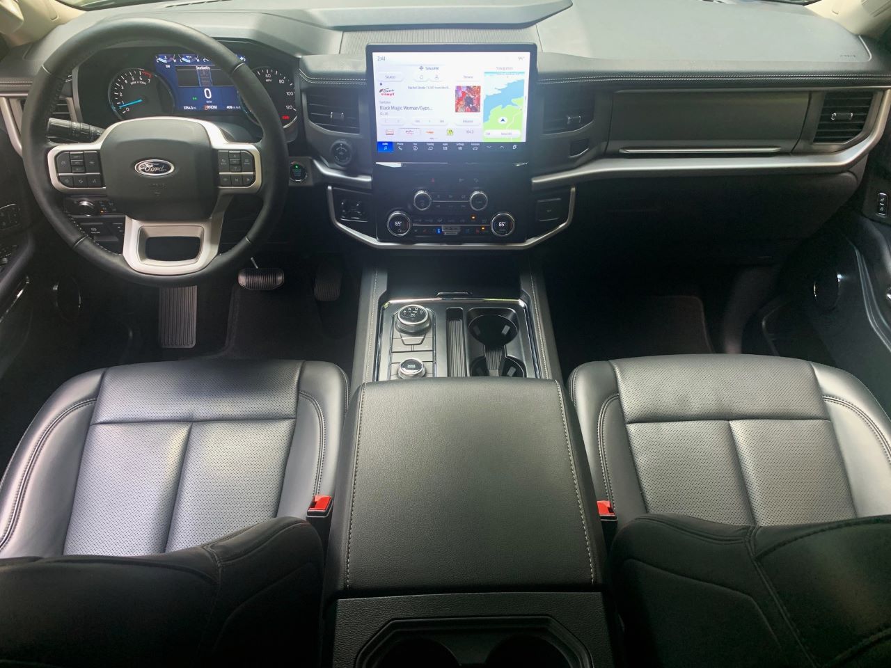 2022 Ford Expedition dashboard