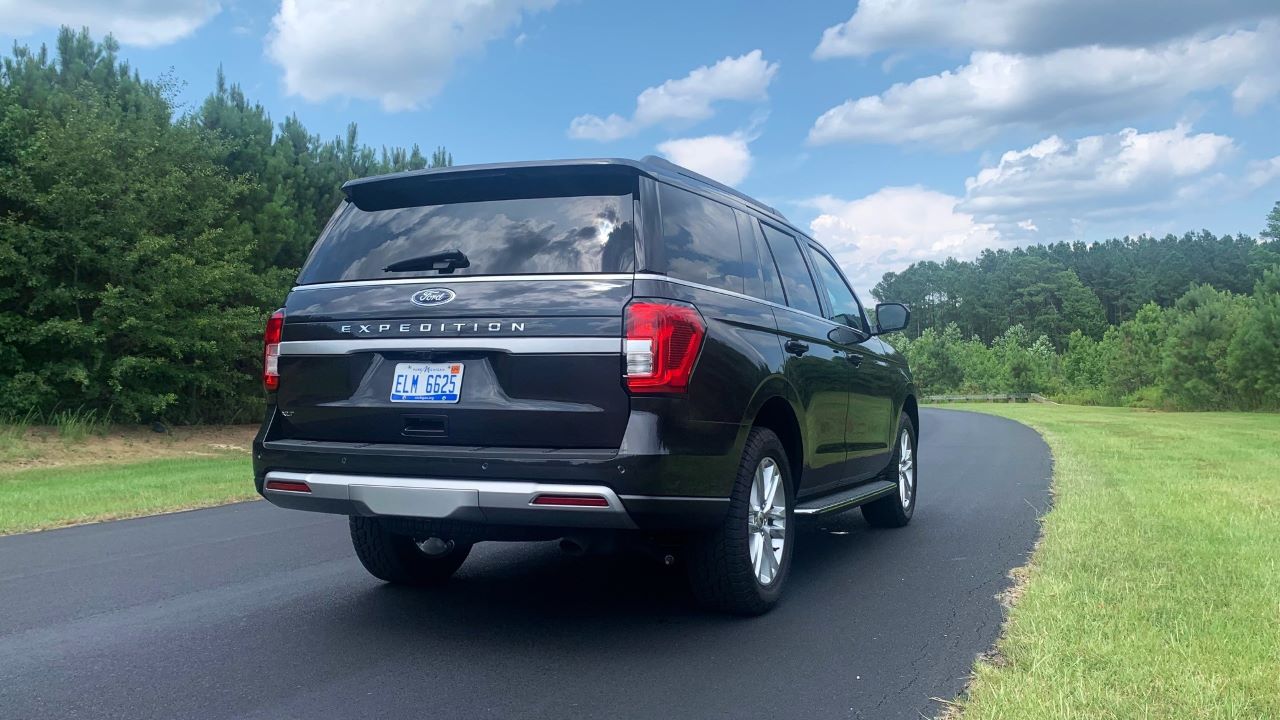 2022 Ford Expedition Max rear