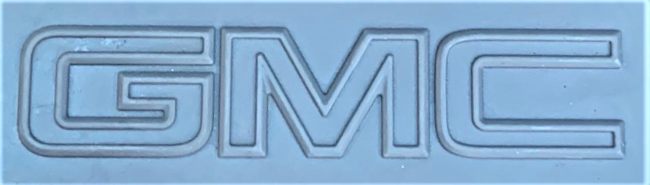 2022 GMC Canyon badge