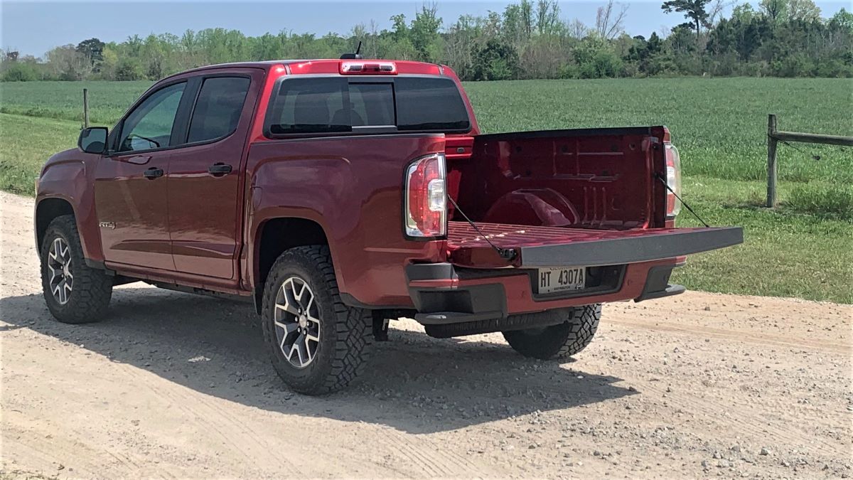2021 GMC Canyon tailgate down
