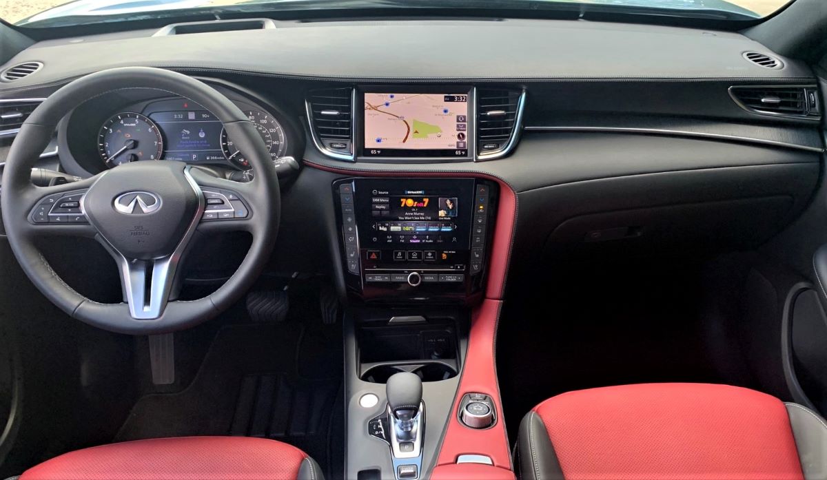 2022 Infiniti QX55 dashboard