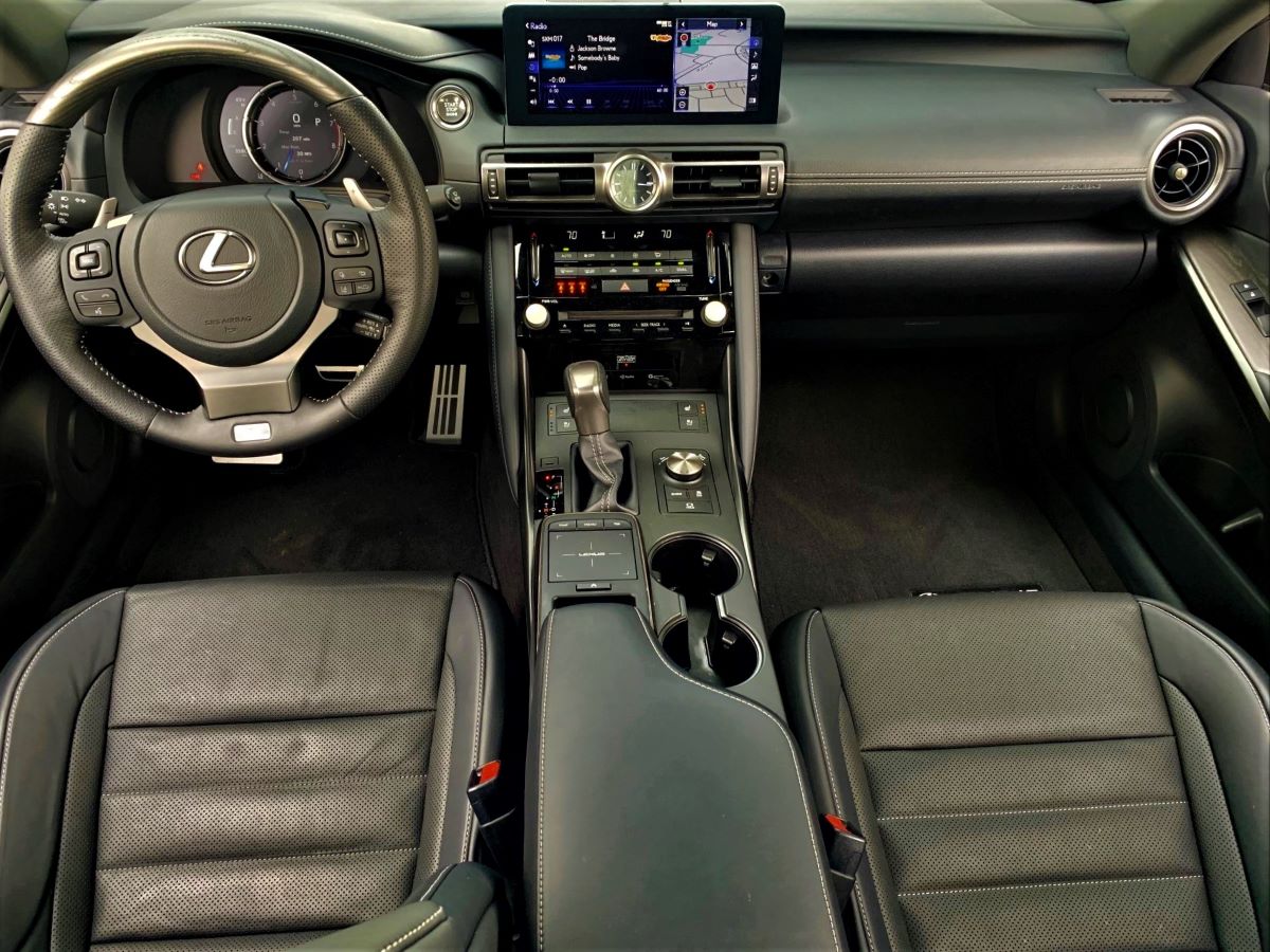 2021 Lexus IS 350 F Sport dashboard