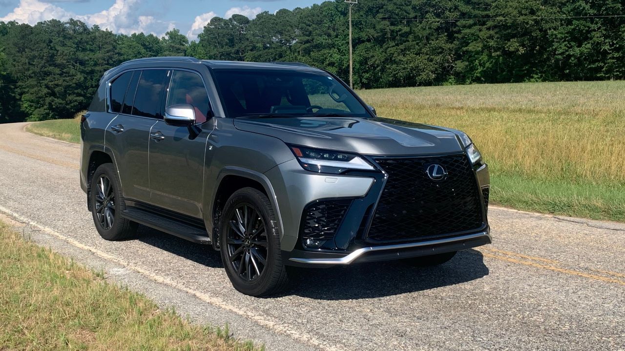 2022 Lexus LX 600