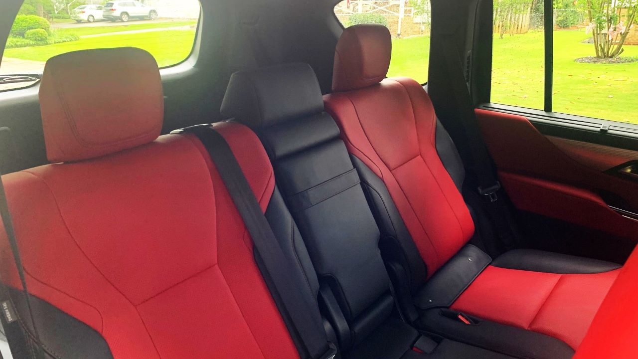 2022 Lexus LX 600 rear seats