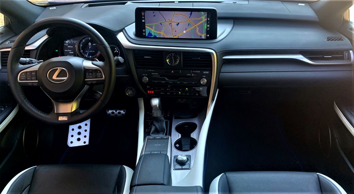 2022 Lexus RX dashboard
