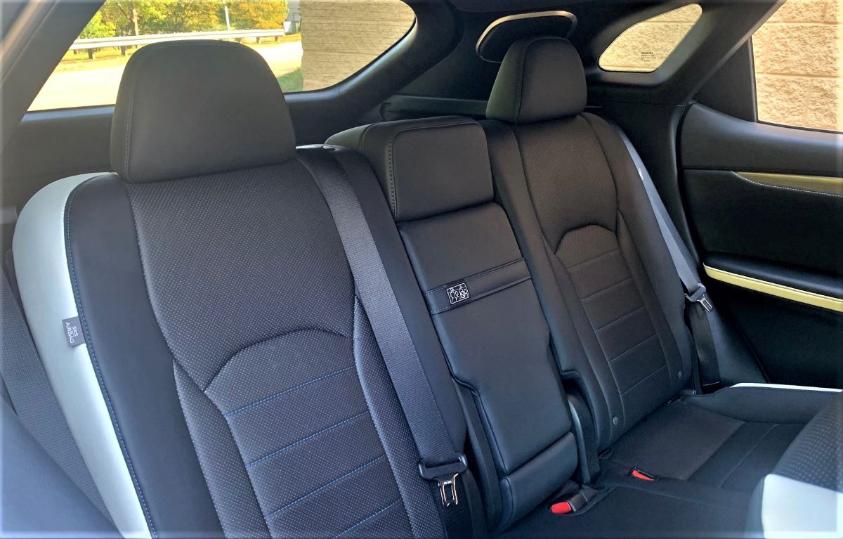 2022 Lexus RX rear seats