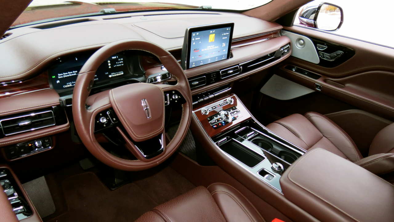 Lincoln Aviator dashboard