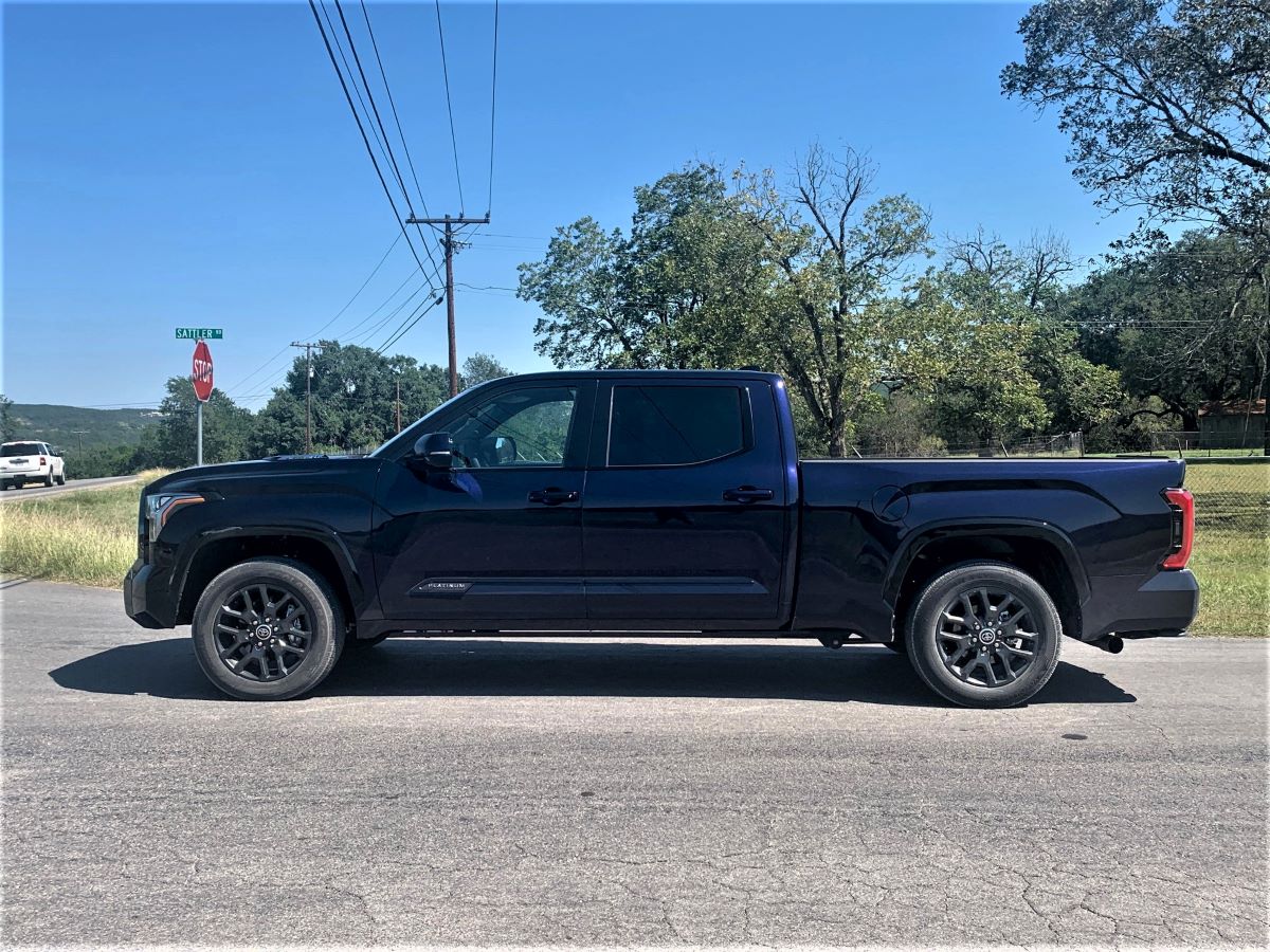 2022 Toyota Tundra Profile