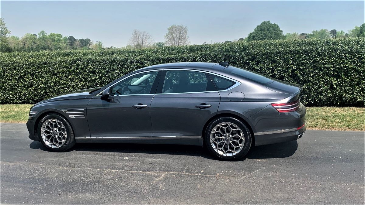 2021 Genesis G80